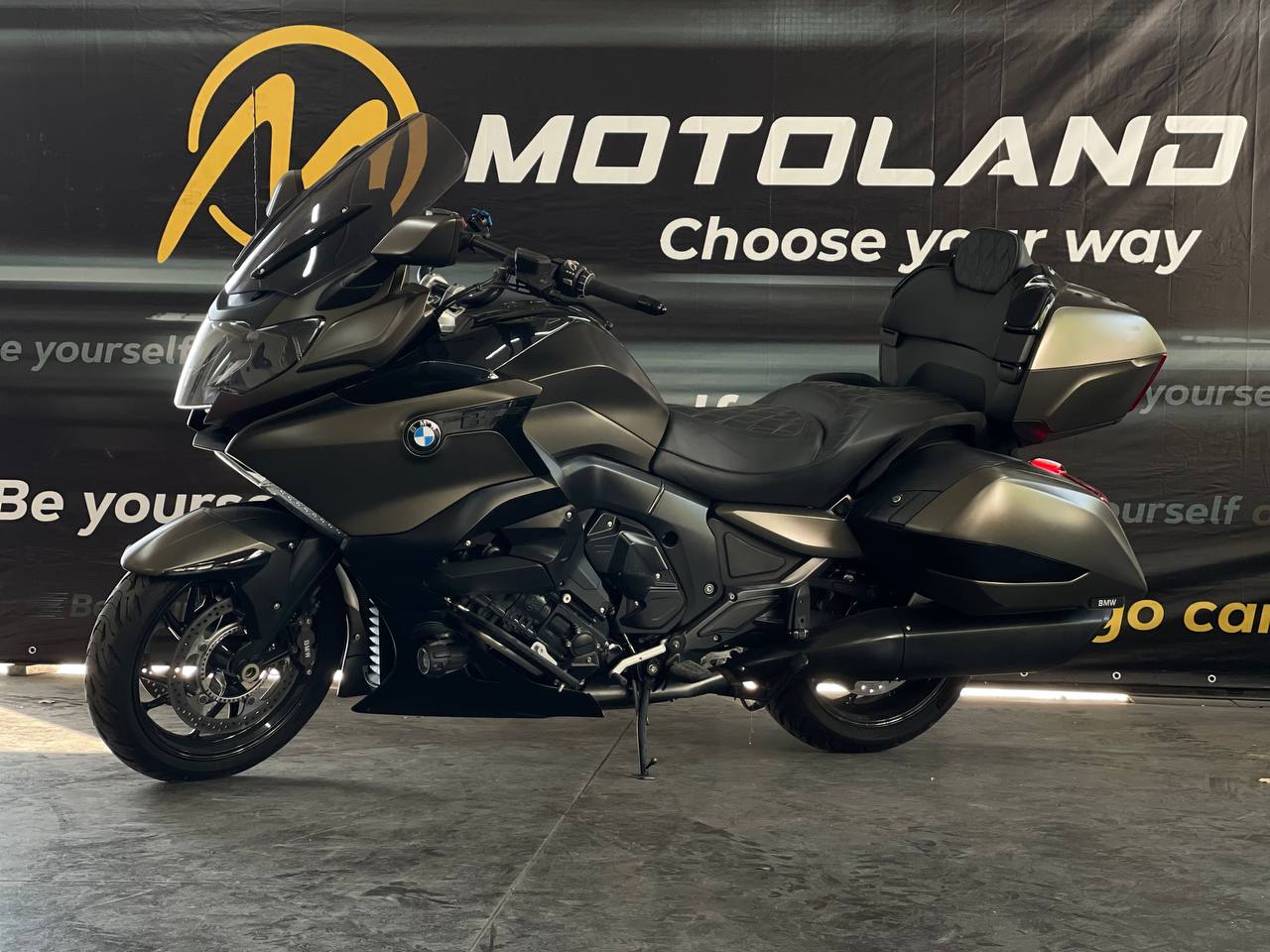 BMW K1600 Grand America
